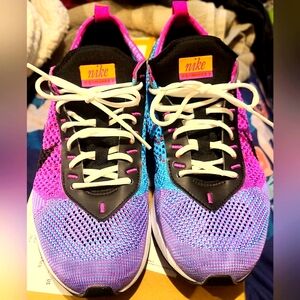 Nike Air Max Flightknit Racer